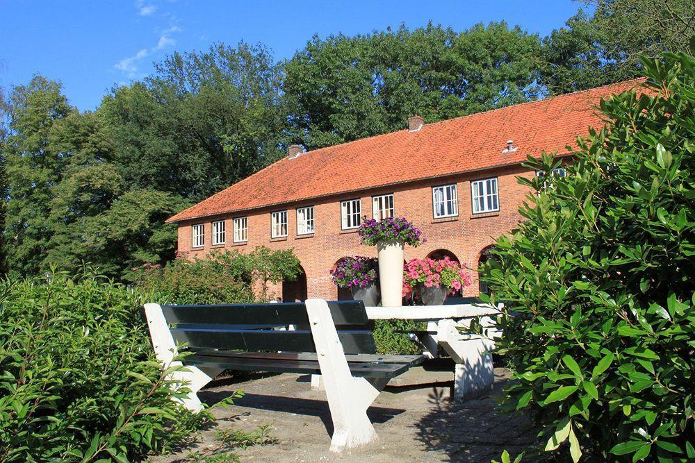 Hotel De Volksabdij Ossendrecht Exterior photo